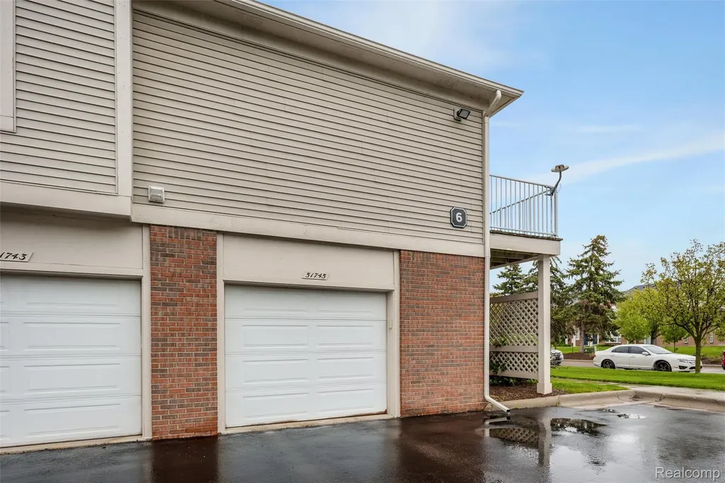 51745 Adler Park Drive W Chesterfield Township MI 48051