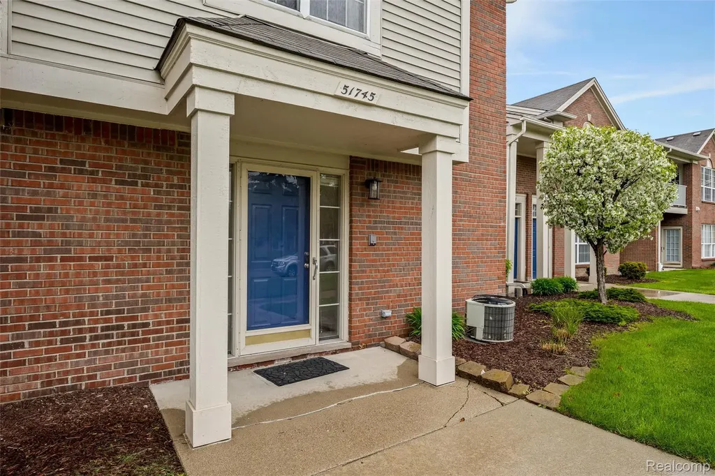 51745 Adler Park Drive W Chesterfield Township MI 48051