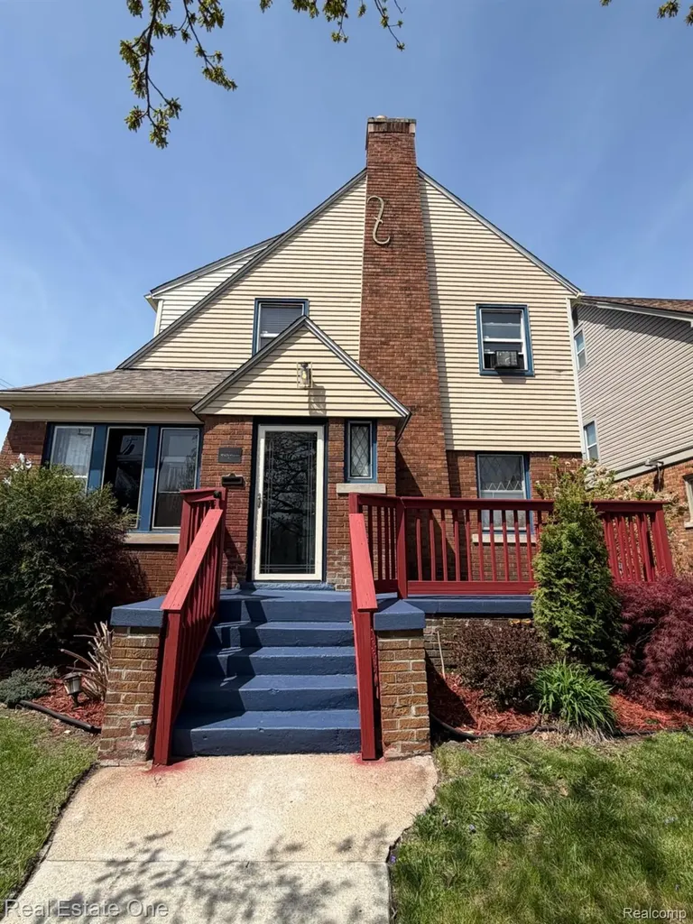 16503 Wisconsin Street Detroit City MI 48221