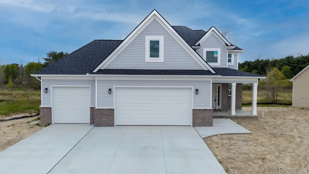 2359 Baltimore Davison City MI 48423