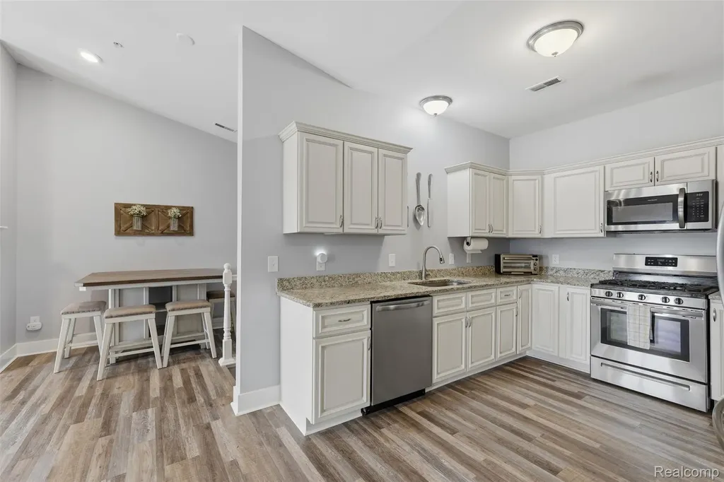 1745 Welland Street Howell City MI 48855