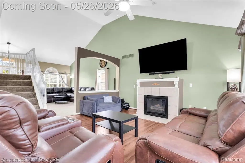 1973 Golfview Lane Westland City MI 48186
