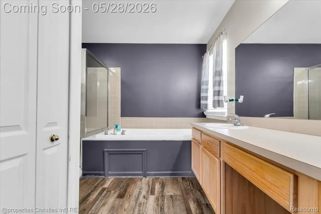 1973 Golfview Lane Westland City MI 48186