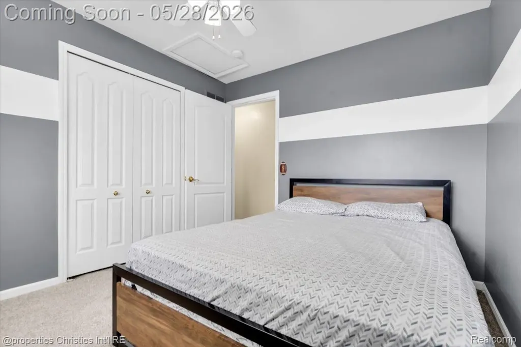 1973 Golfview Lane Westland City MI 48186