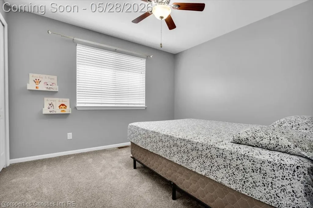 1973 Golfview Lane Westland City MI 48186