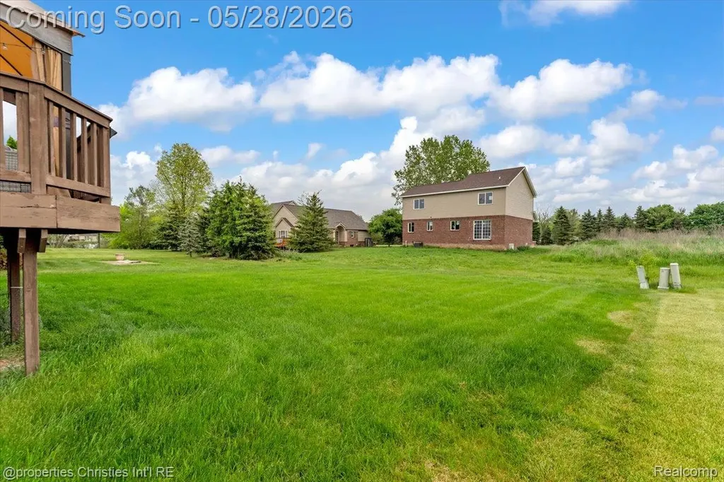1973 Golfview Lane Westland City MI 48186
