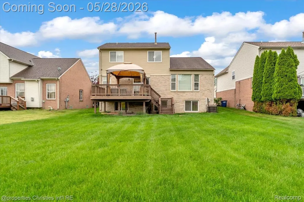 1973 Golfview Lane Westland City MI 48186