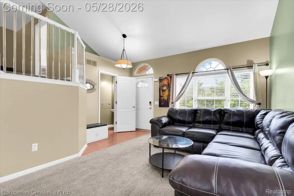 1973 Golfview Lane Westland City MI 48186