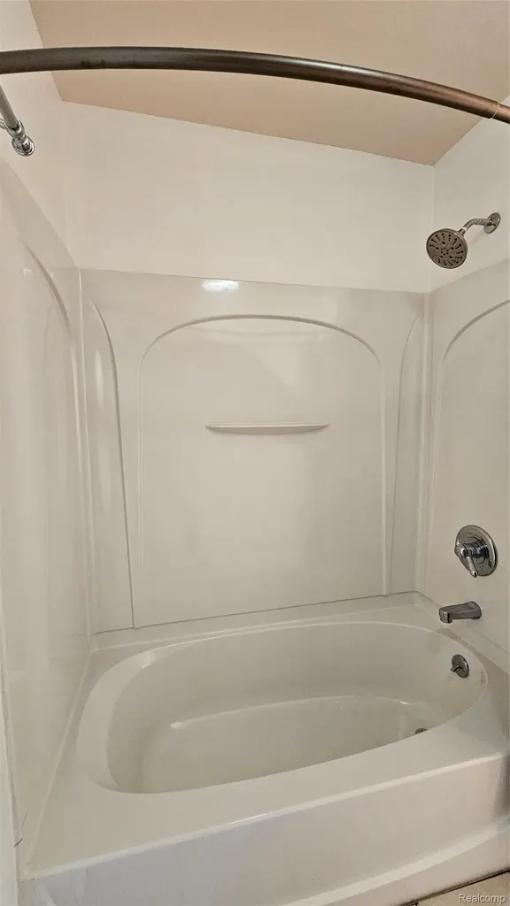 9847 Portage Lake Avenue Dexter Township MI 48169