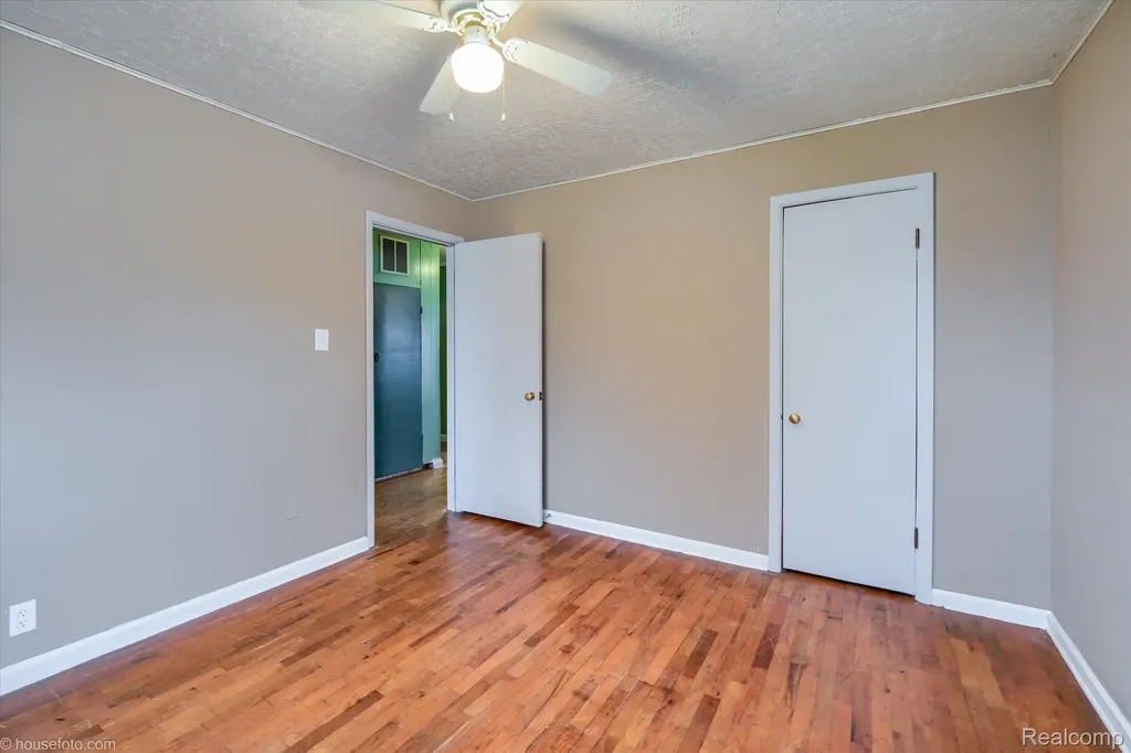 7036 Clabuesch Street Pigeon Village MI 48755