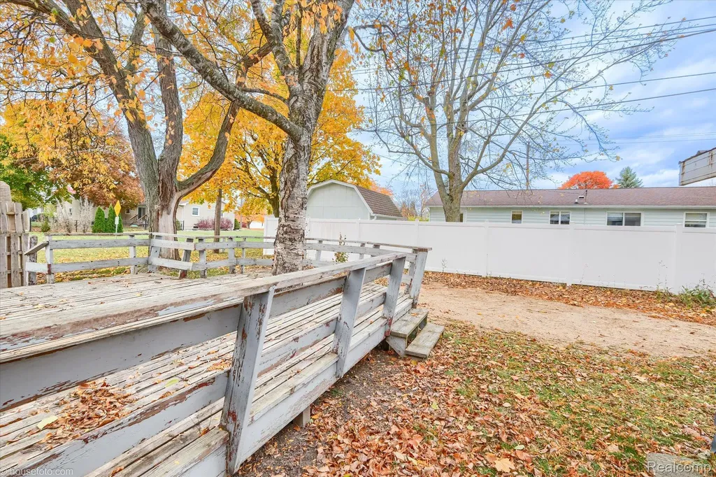 7036 Clabuesch Street Pigeon Village MI 48755