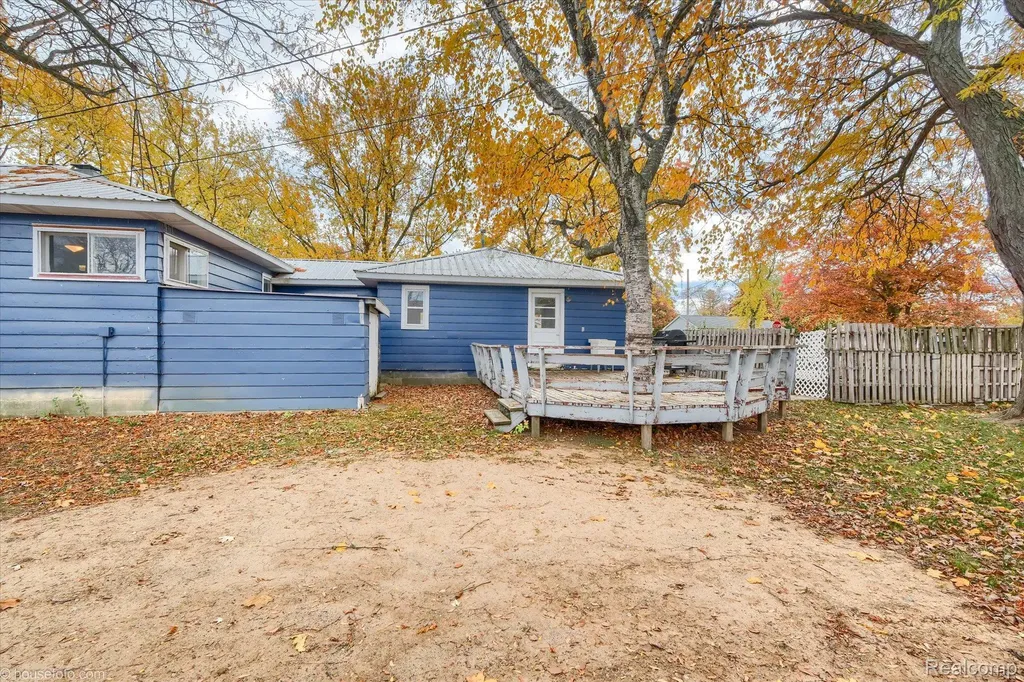7036 Clabuesch Street Pigeon Village MI 48755