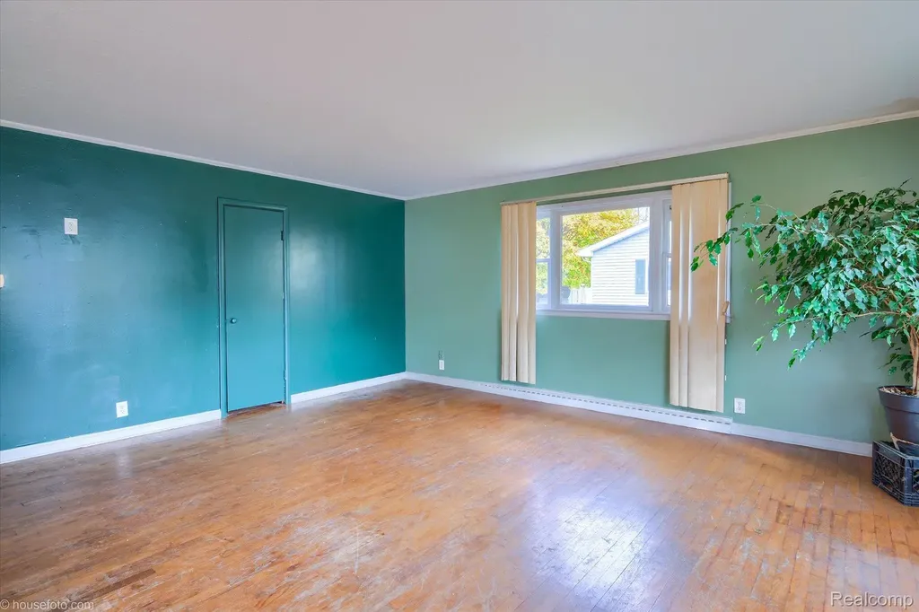7036 Clabuesch Street Pigeon Village MI 48755