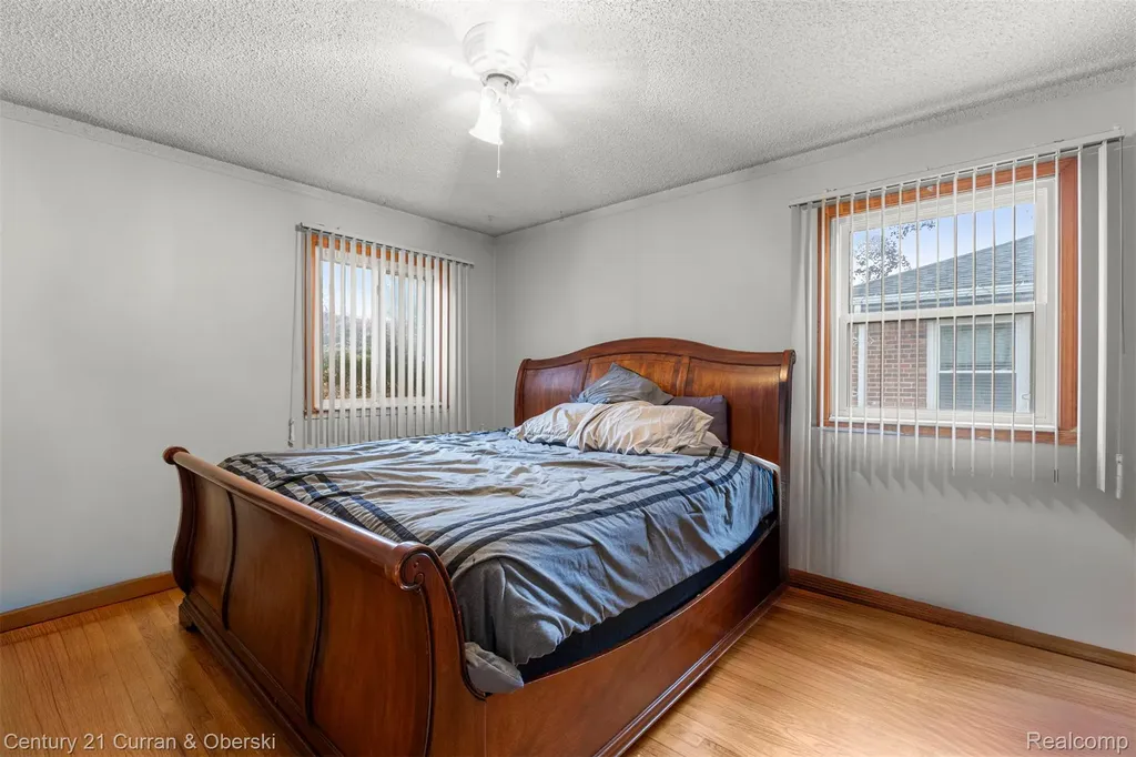 14050 Garfield Redford Charter Township MI 48239