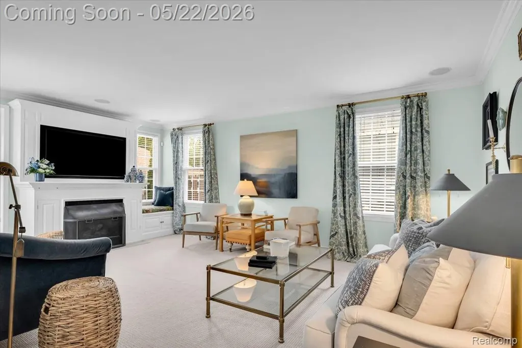 784 University Place Grosse Pointe City MI 48230