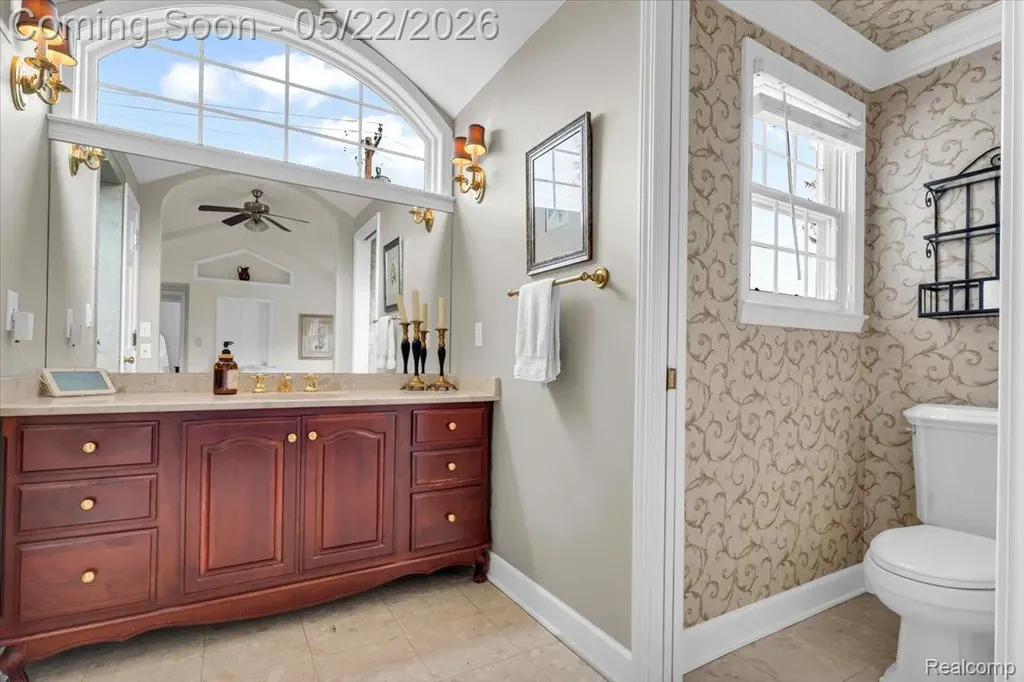 784 University Place Grosse Pointe City MI 48230
