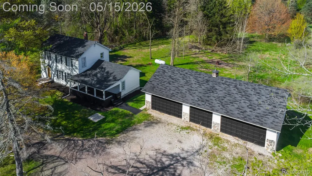 12164 Miller Road Clayton Charter Township MI 48449