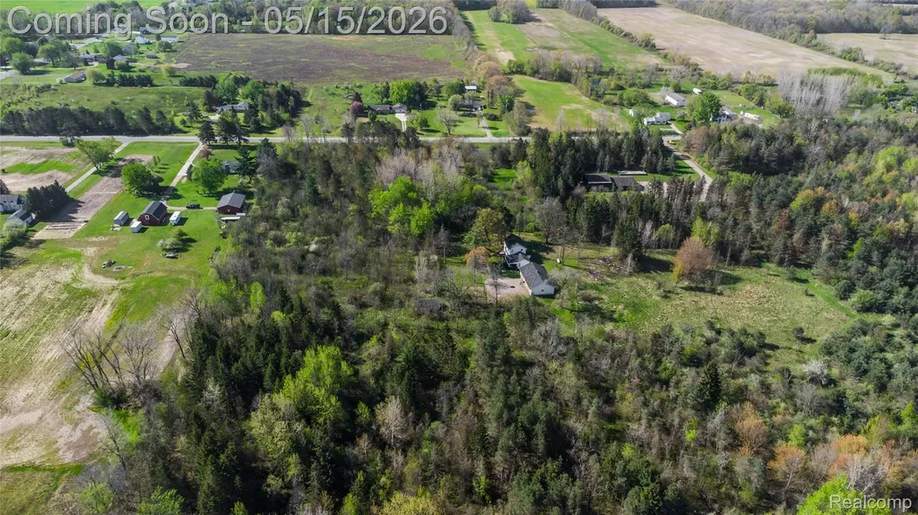 12164 Miller Road Clayton Charter Township MI 48449
