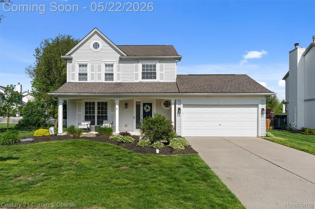 931 S Parkwood Drive South Lyon City MI 48178