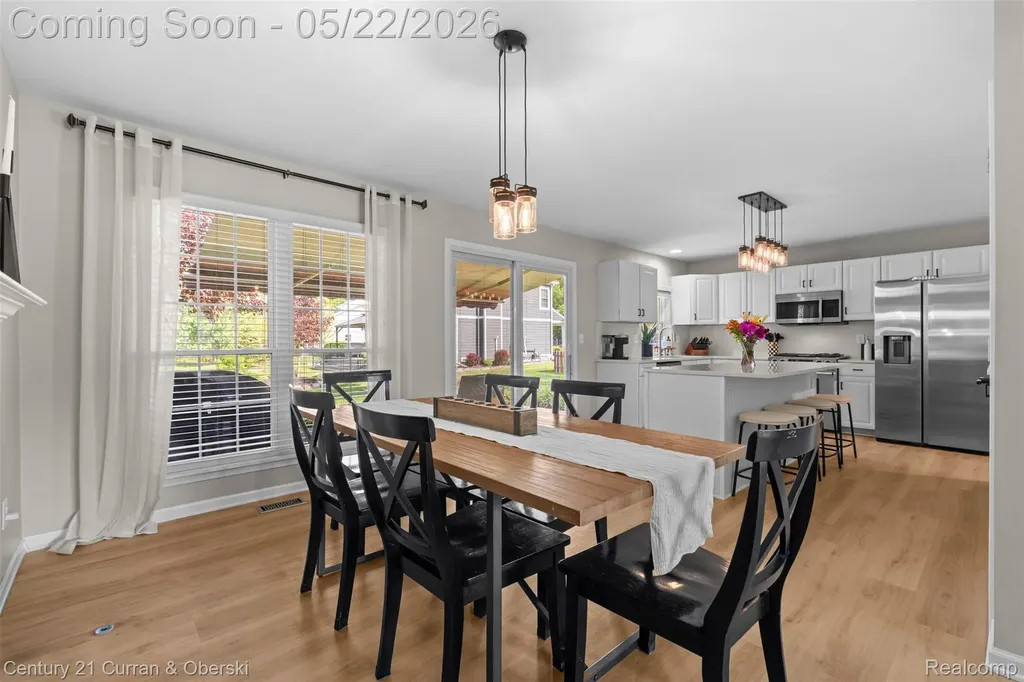931 S Parkwood Drive South Lyon City MI 48178