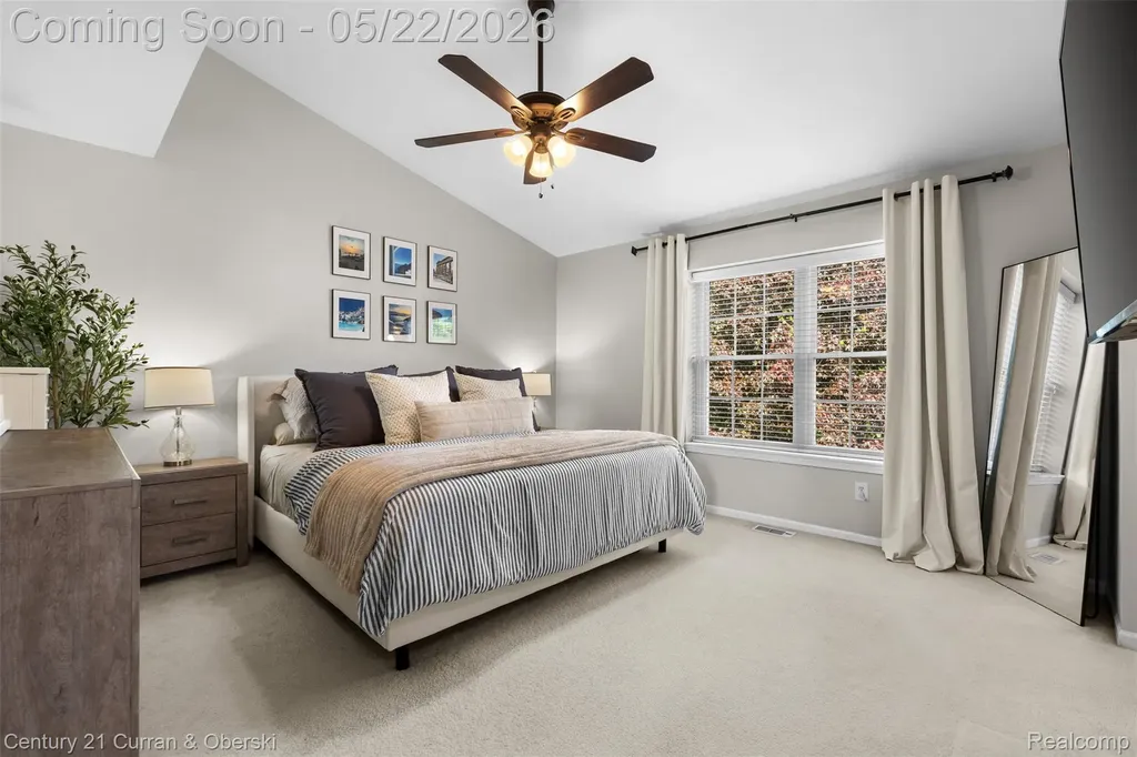 931 S Parkwood Drive South Lyon City MI 48178