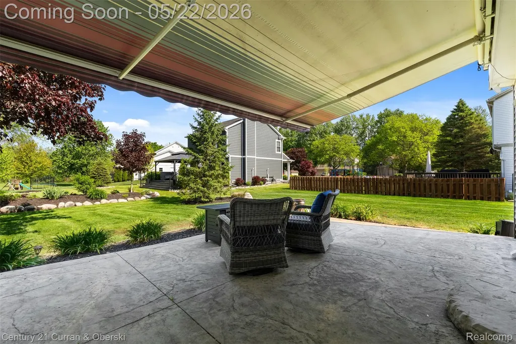 931 S Parkwood Drive South Lyon City MI 48178