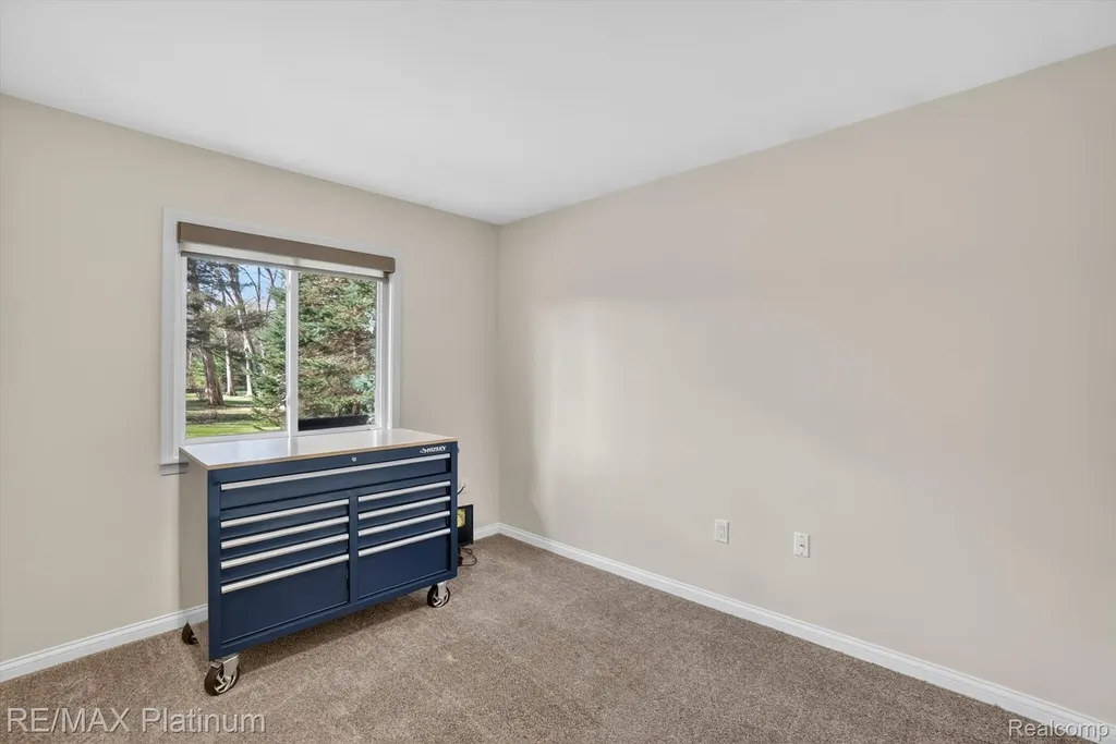 4357 Skusa Drive Genoa Township MI 48116