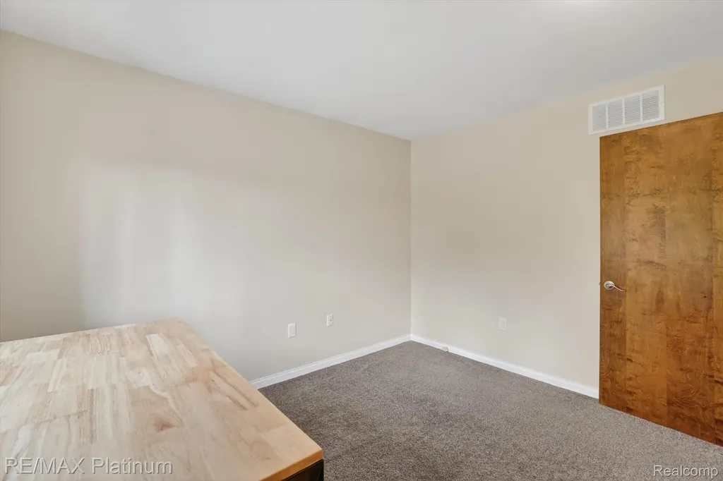 4357 Skusa Drive Genoa Township MI 48116