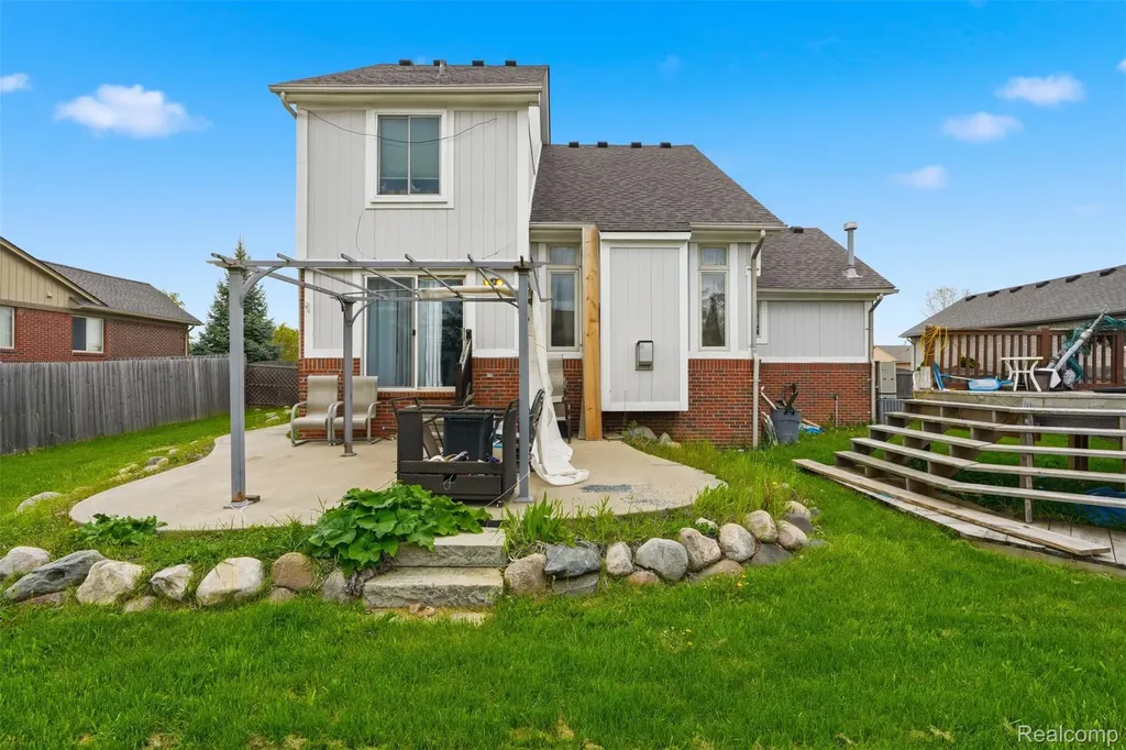 31197 Jaguar Drive Chesterfield Township MI 48047