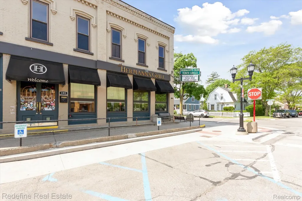 780 York Street Plymouth City MI 48170