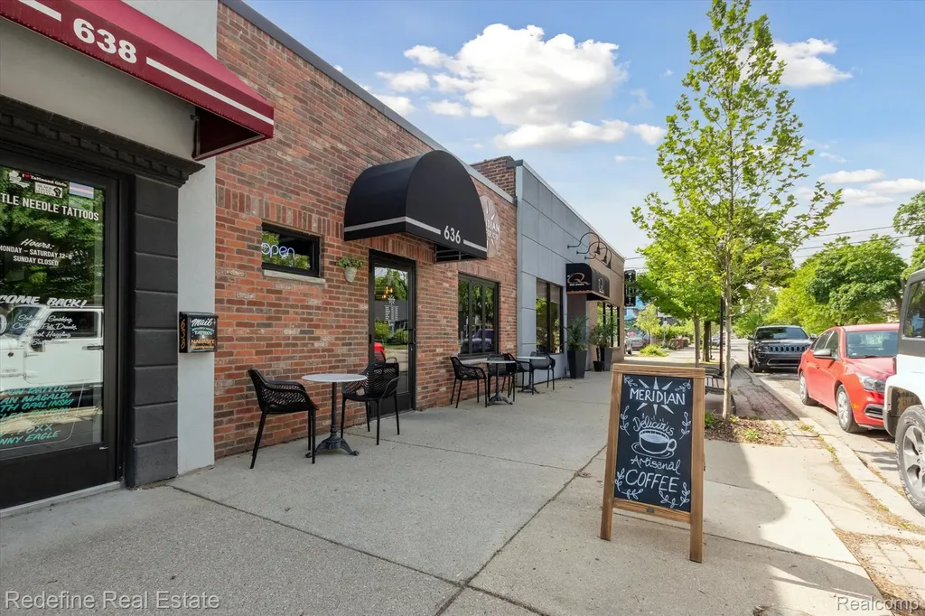 780 York Street Plymouth City MI 48170