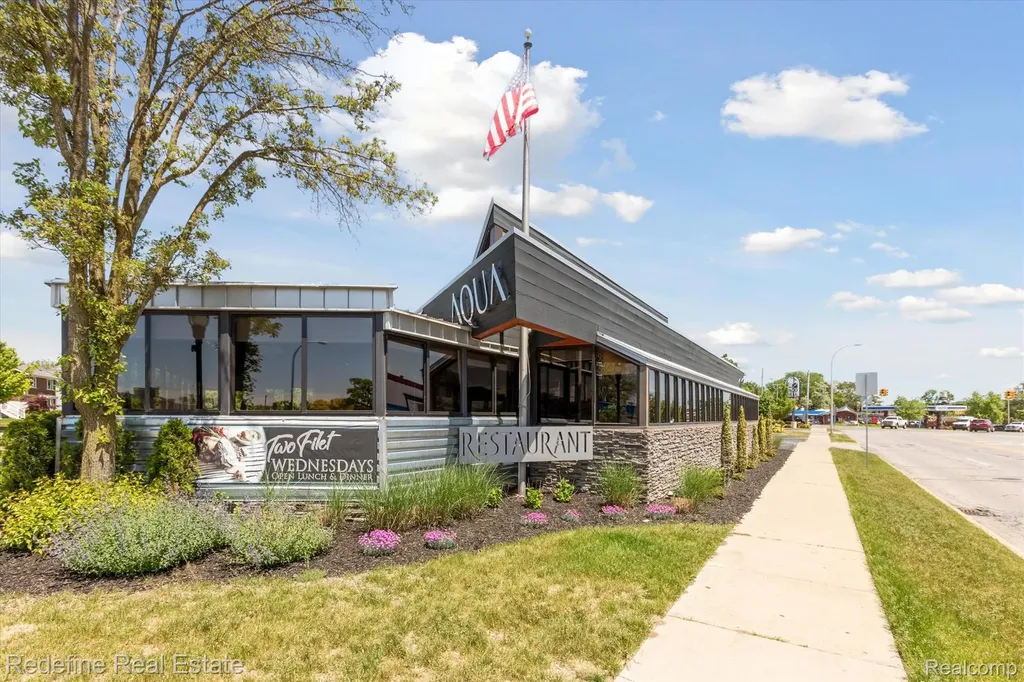 780 York Street Plymouth City MI 48170