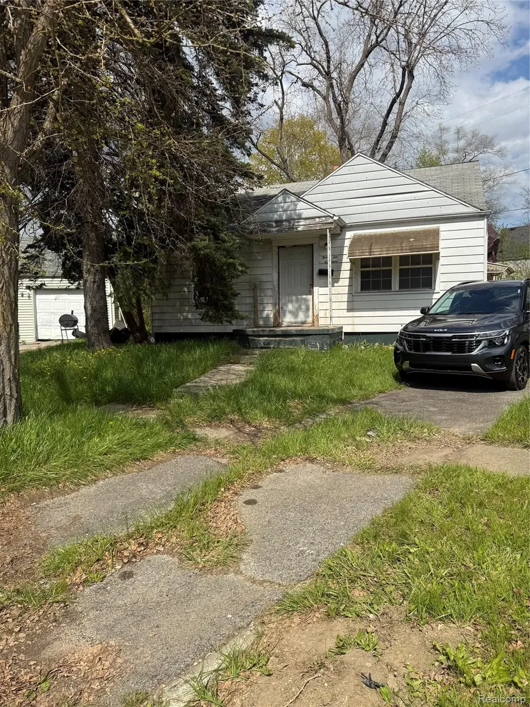 3218 Trumbull Avenue Flint City MI 48504
