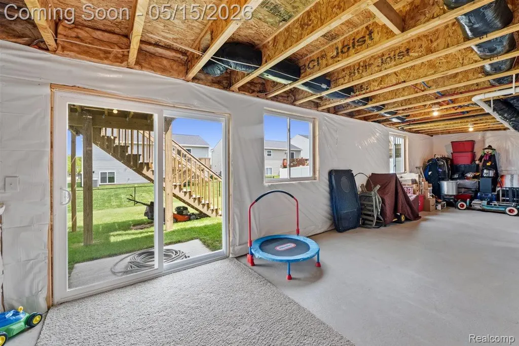2888 Sycamore River Drive Handy Township MI 48836