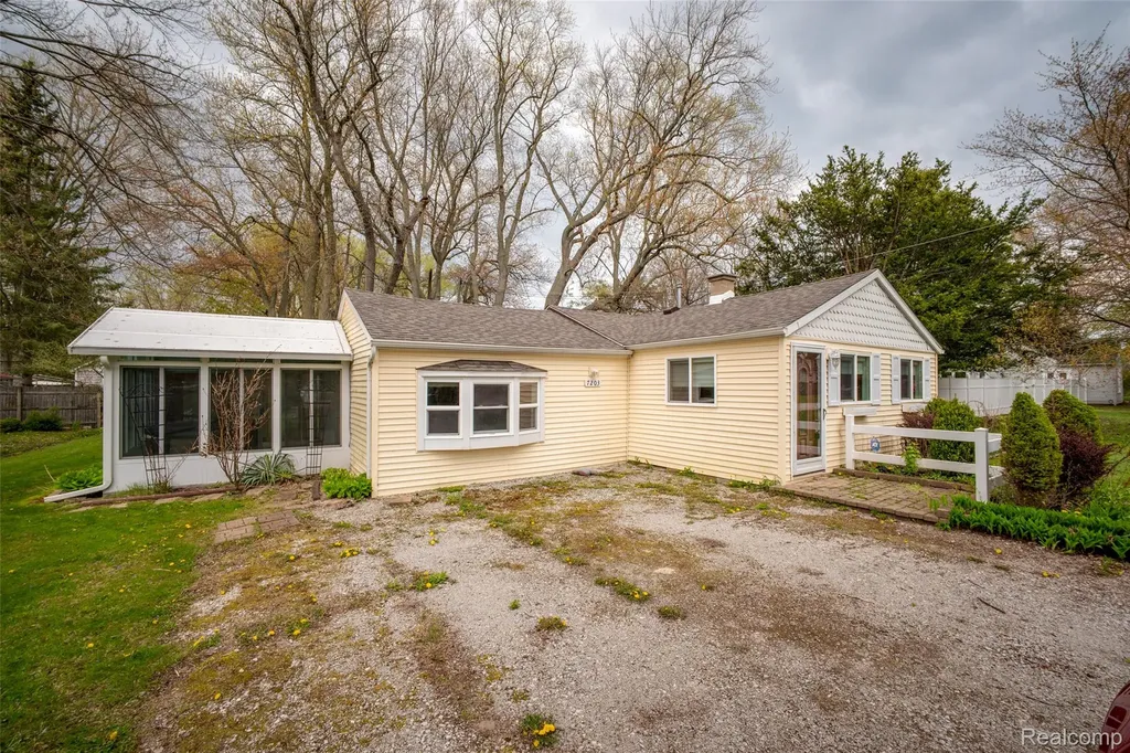 7203 Aspen Road Worth Township MI 48450