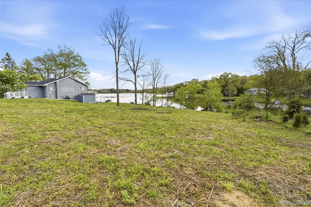 00 Norene Drive Hamburg Township MI 48139