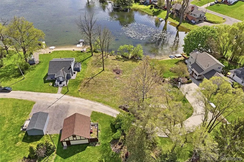 00 Norene Drive Hamburg Township MI 48139