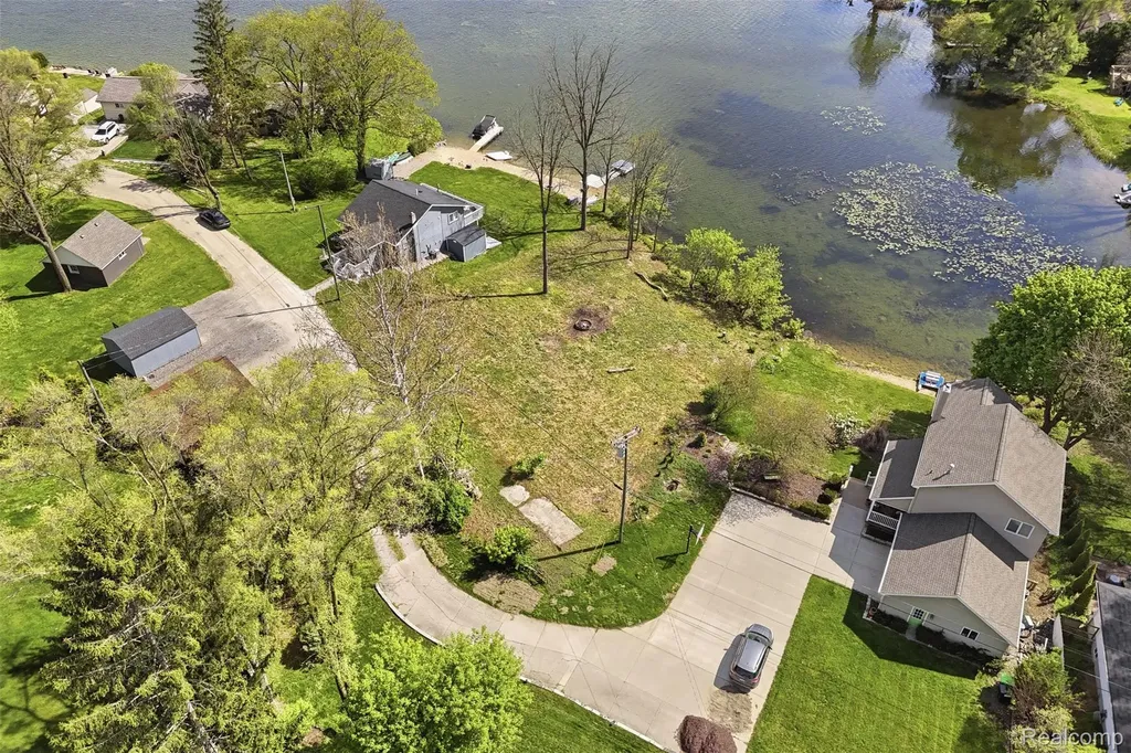 00 Norene Drive Hamburg Township MI 48139