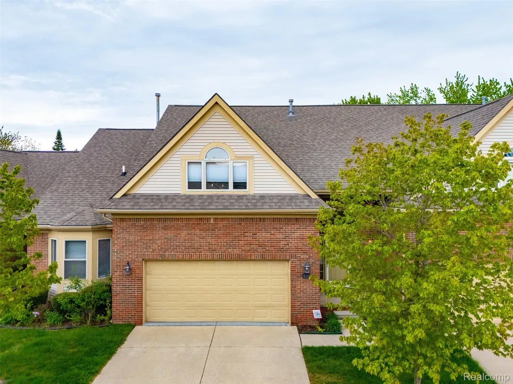 4212 April Lane Sterling Heights City MI 48310
