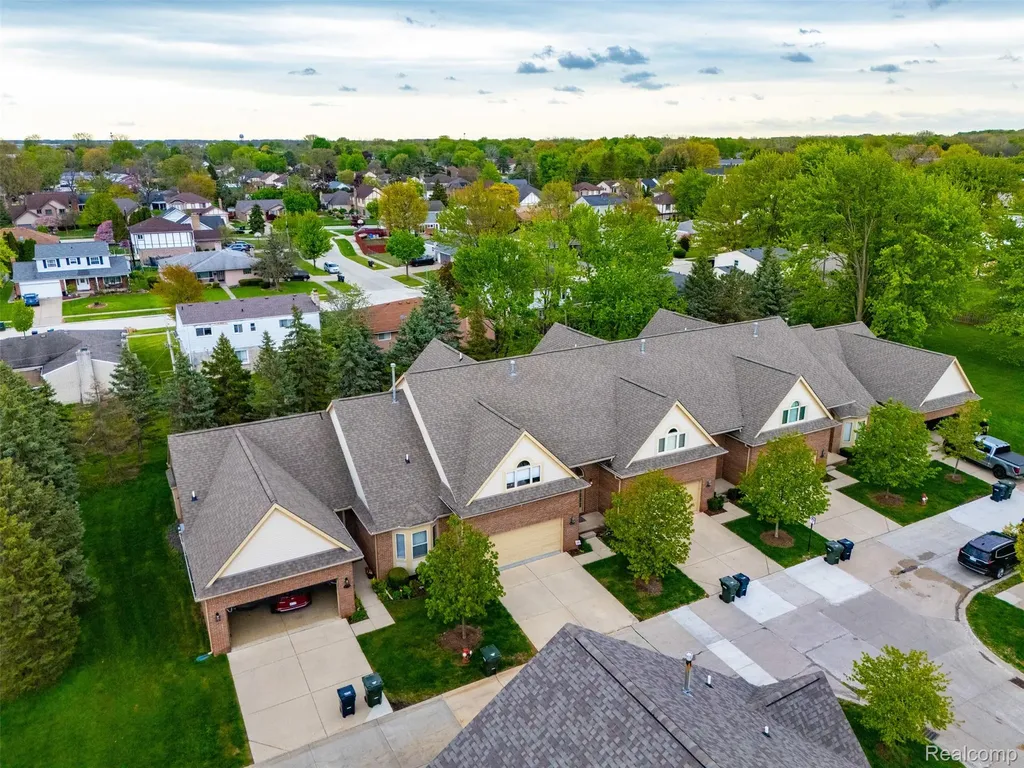 4212 April Lane Sterling Heights City MI 48310