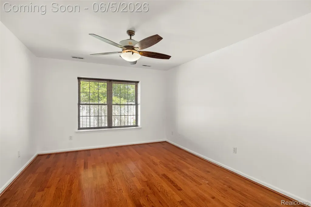 42268 Hanover Drive Van Buren Charter Township MI 48111