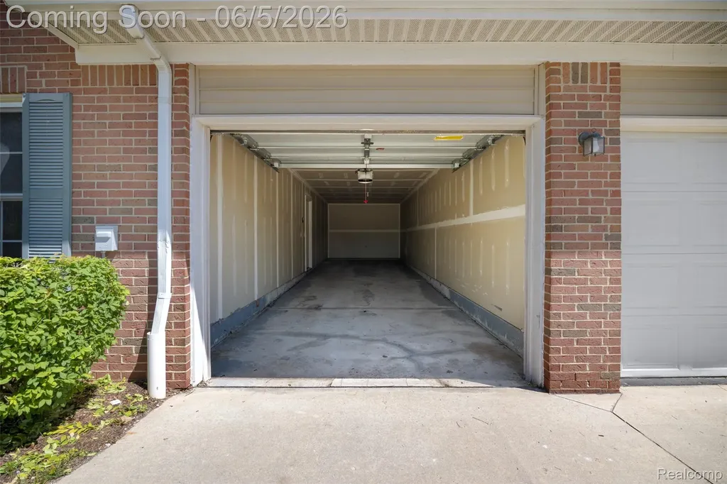 42268 Hanover Drive Van Buren Charter Township MI 48111