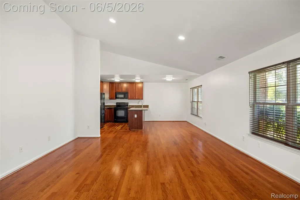 42268 Hanover Drive Van Buren Charter Township MI 48111