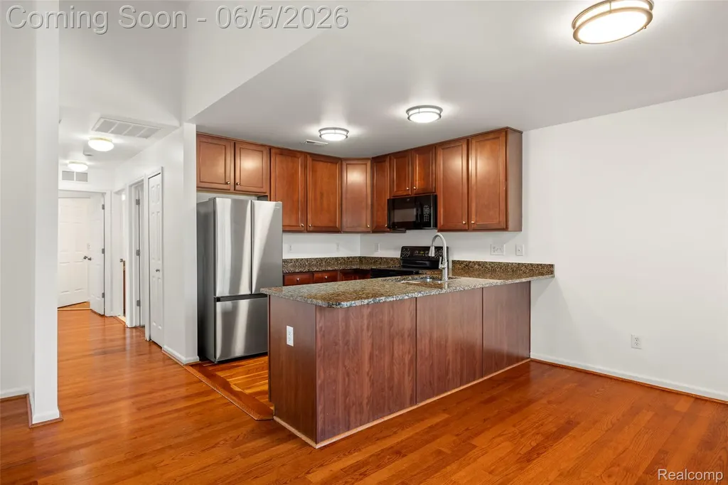 42268 Hanover Drive Van Buren Charter Township MI 48111