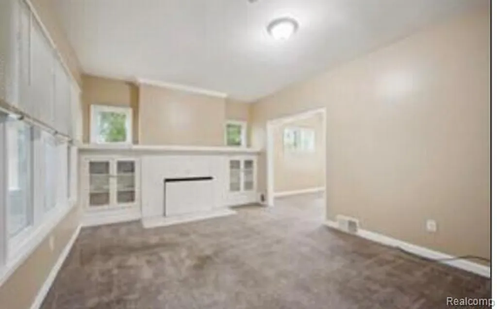 6561 Firwood Street Detroit City MI 48210