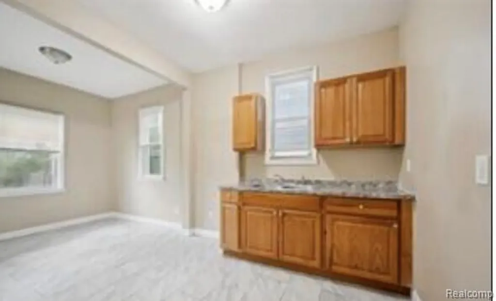 6561 Firwood Street Detroit City MI 48210