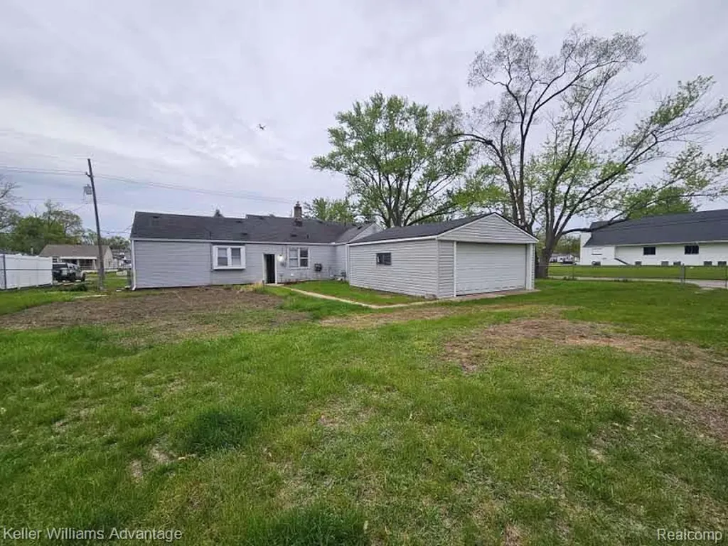 27570 Avondale Street Inkster City MI 48141