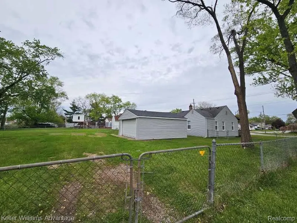 27570 Avondale Street Inkster City MI 48141