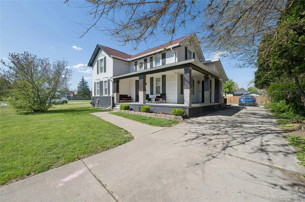 37031 Colgate Sterling Heights City MI 48310