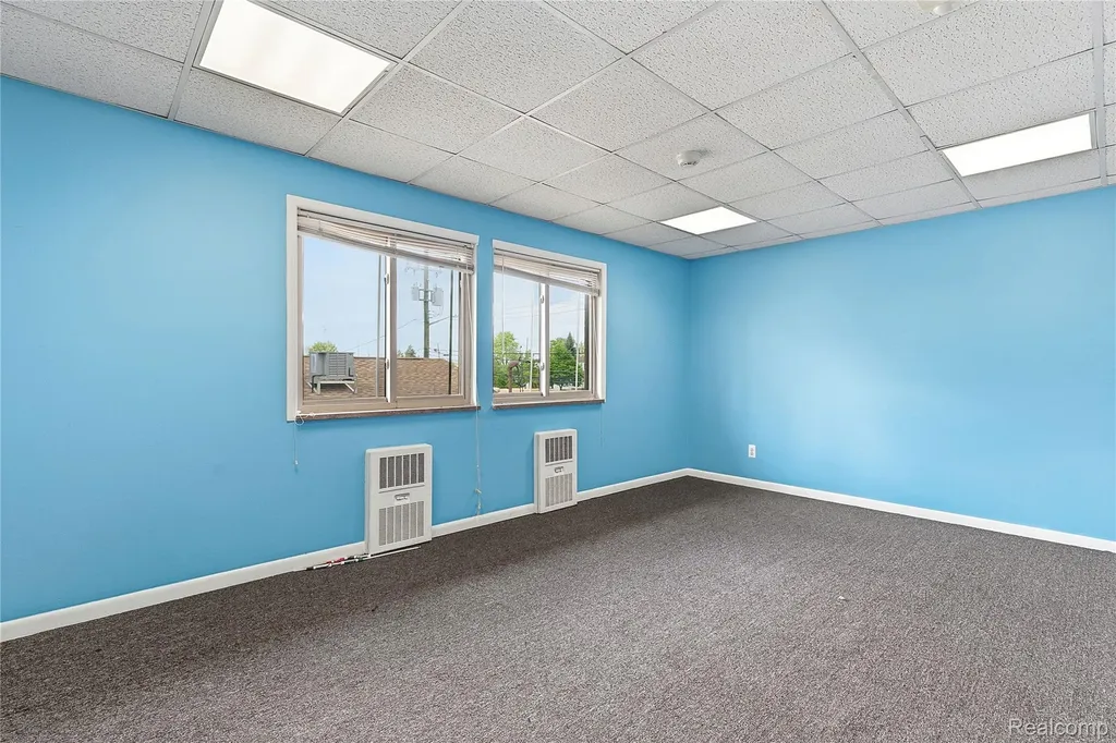 19621 Wood Street Melvindale City MI 48122